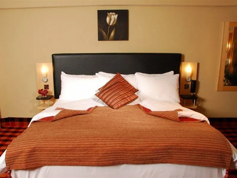 Academy Plaza Hotel Dublin 3*,
