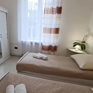 Hostel Cks - Centrum Konferencyjno-szkoleniowe Cs Natura Tour Wrocław