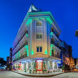 The Magnaura Palace Hotel Istanboel