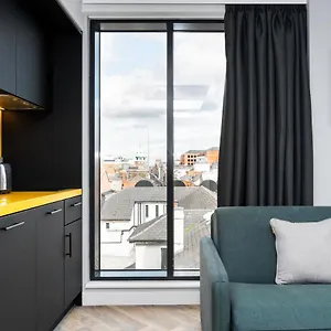 4* شقة فندقية Staycity Centre