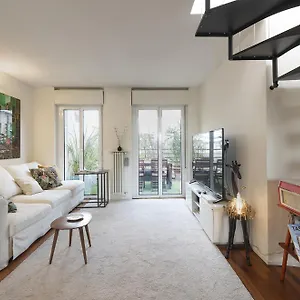 amazing-design-apartment-with-terrace-in-navigli.it-lombardy.com/