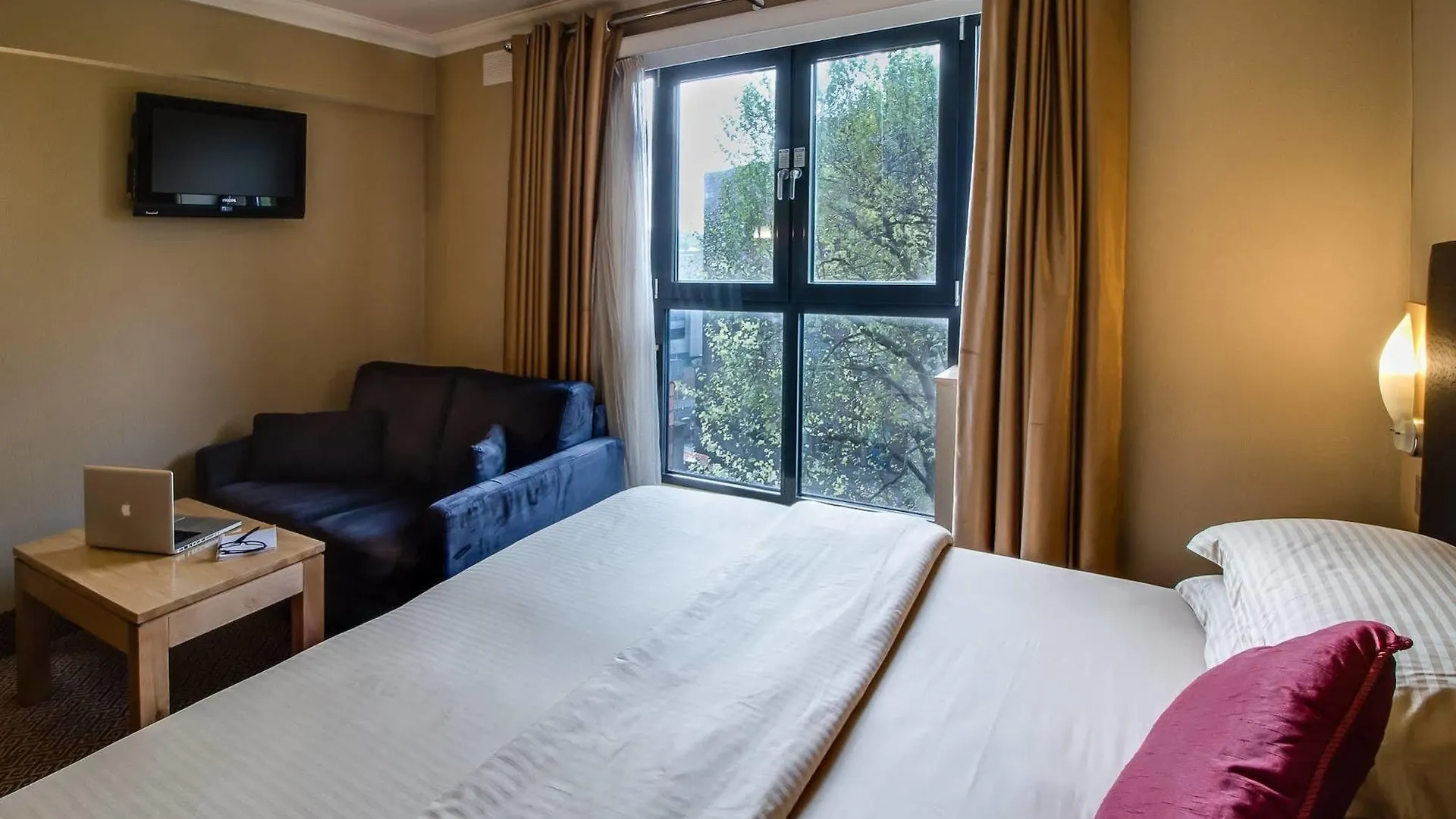 Academy Plaza Hotel Δουβλίνο 3*,