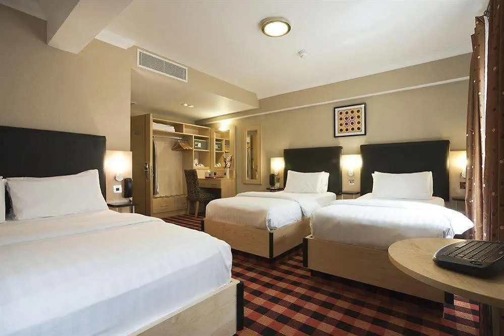 Academy Plaza Hotel Dublin 3*,  Irland